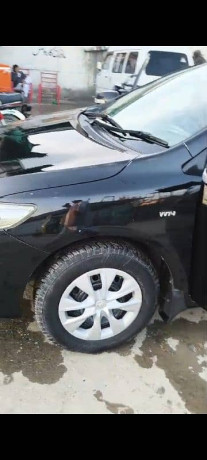 toyota-corolla-xli-2009-big-2