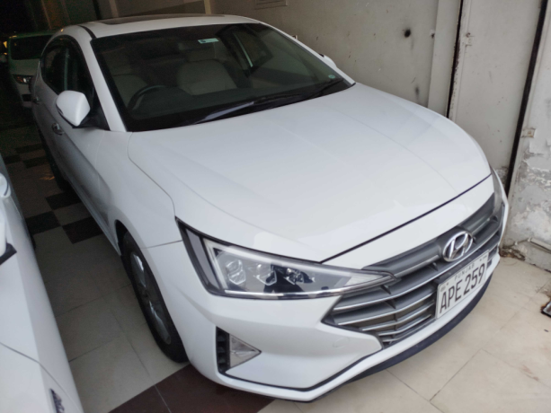 hyundai-elantra-big-1
