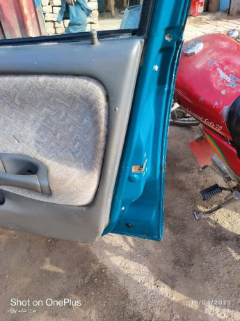 suzuki-baleno-1998-99-big-15