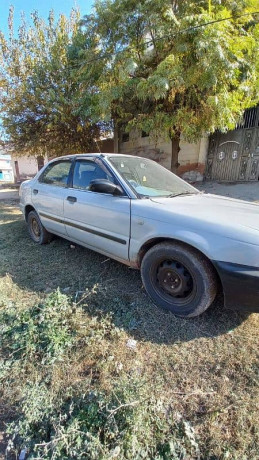 suzuki-baleno-1999-big-10