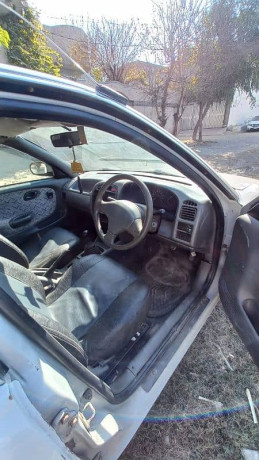 suzuki-baleno-1999-big-4