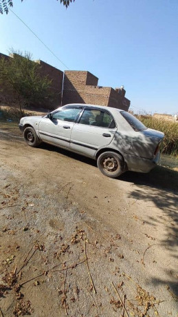 suzuki-baleno-1999-big-3