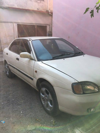 suzuki-baleno-2004-big-2