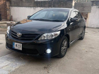 toyota-corolla-gli-2012