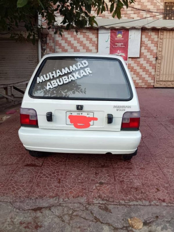 suzuki-mehran-vxr-2011-big-8