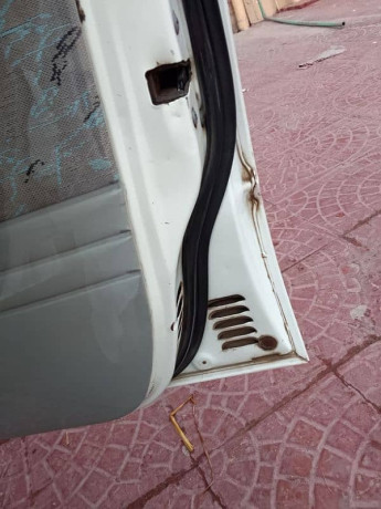 suzuki-mehran-vxr-2011-big-2