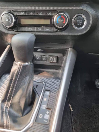 toyota-raize-2019-turbo-big-9