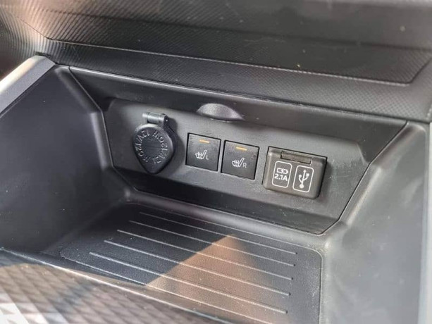 toyota-raize-2019-turbo-big-8