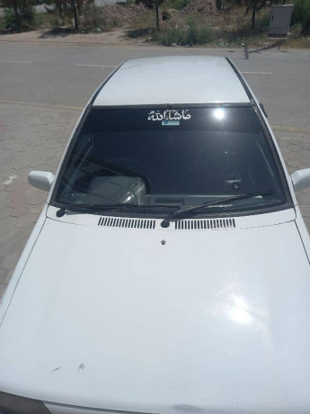 kia-classic-2001-big-2