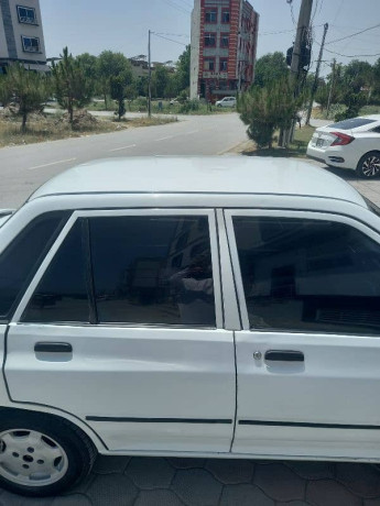 kia-classic-2001-big-8