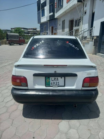 kia-classic-2001-big-11