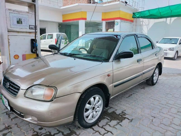 suzuki-baleno-2004-big-3