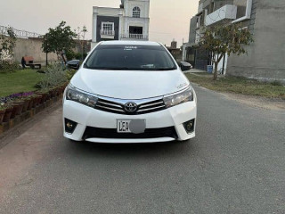 toyota-corolla-altis-16
