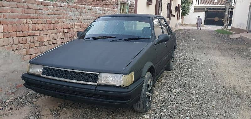 toyota-86-1986-big-2