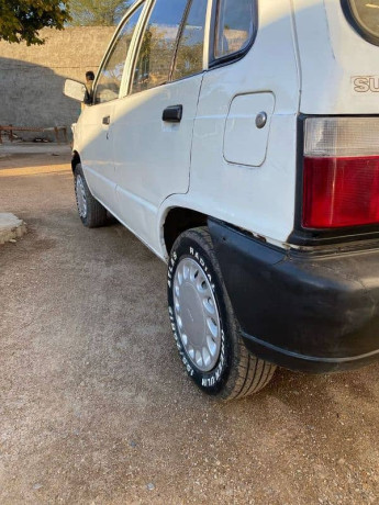 suzuki-mehran-vxr-2011-big-6
