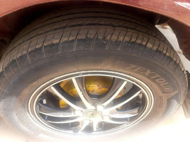 toyota-indus-corolla-2000-urgent-sale-big-2