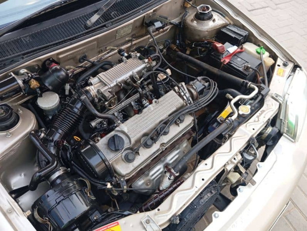 suzuki-cultus-2014-big-6