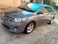 toyota-corolla-gli-2013-small-8