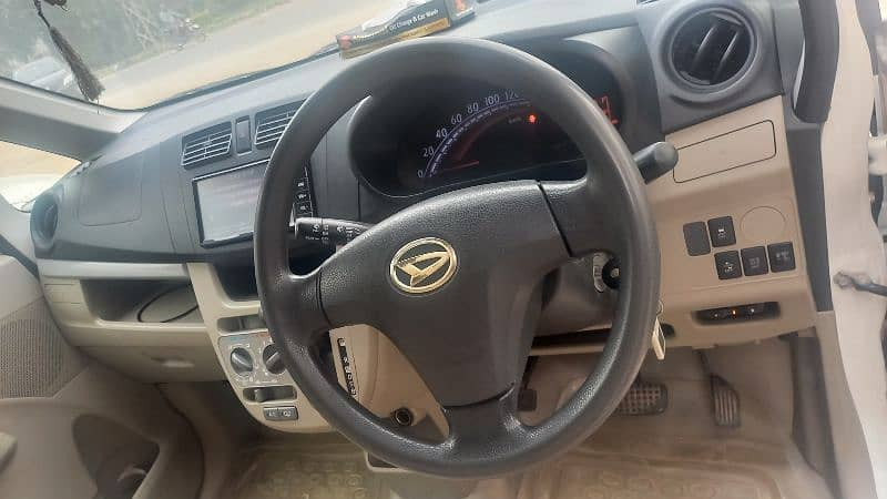 daihatsu-move-2014-2018-big-1