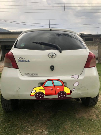 toyota-vitz-2007-big-1