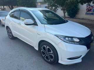 honda-vezel-2015