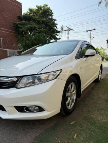 honda-civic-vti-oriel-prosmatec-2013-big-3