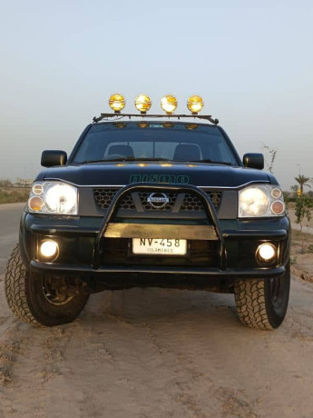 nissan-navara-2008-japan-import-total-genuine-big-0