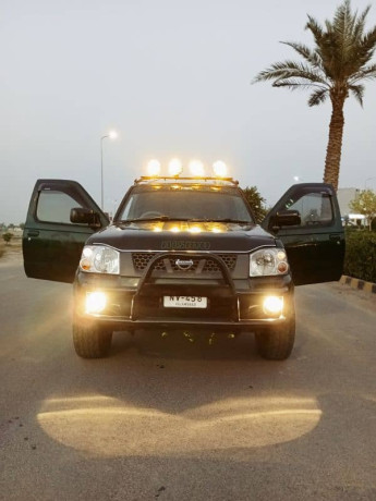 nissan-navara-2008-japan-import-total-genuine-big-2