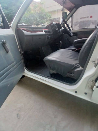 suzuki-mehran-vxr-2014-big-10