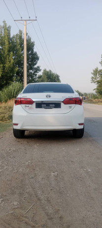 toyota-altis-grande-2015-big-1