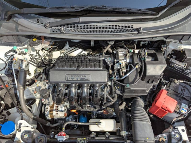 honda-city-ivtec-2024-big-18