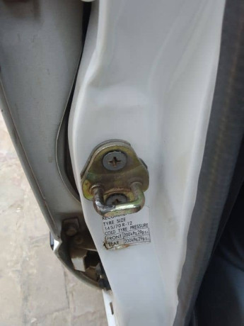 suzuki-mehran-vxr-2016-big-8