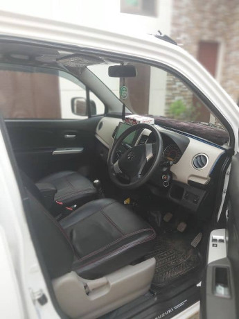 suzuki-wagon-r-2023-big-1
