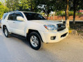 toyota-surf-2004-ssr-g-34-small-0