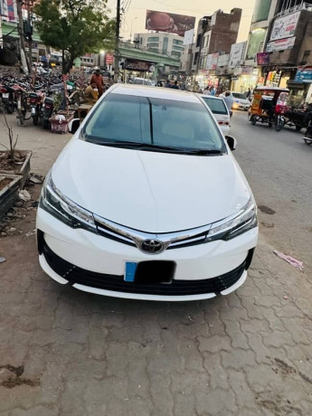 toyota-altis-grande-2020-big-0