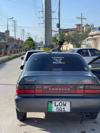 toyota-corolla-gli-1995-big-0