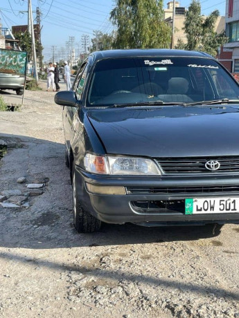 toyota-corolla-gli-1995-big-3