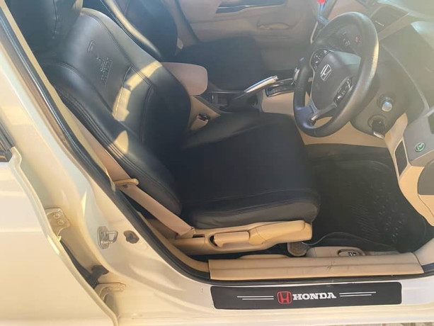honda-civic-vti-oriel-prosmatec-2013-big-9