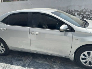 toyota-corolla-gli-2017