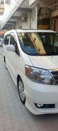 toyota-alphard-2002-big-17