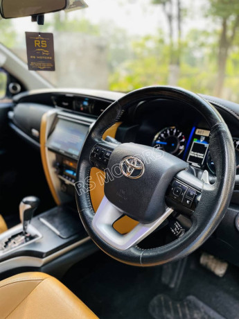 toyota-fortuner-v-fully-converted-to-grs-big-4