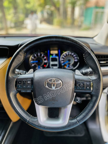 toyota-fortuner-v-fully-converted-to-grs-big-5