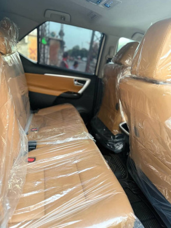 toyota-fortuner-v-2020-big-5