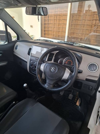 suzuki-wagon-r-2022-big-1