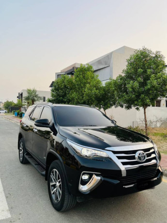 toyota-fortuner-27-big-3