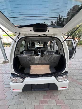 suzuki-wagon-r-stingray-2020-big-6