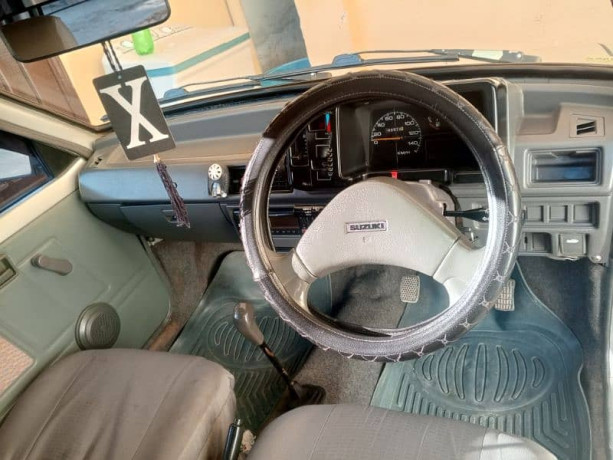 suzuki-mehran-vxr-2018-big-7