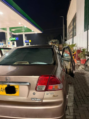 honda-civic-vti-oriel-big-10