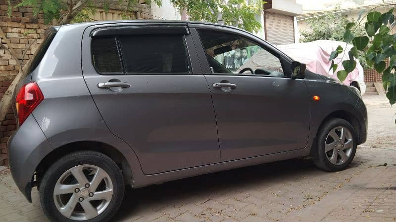 suzuki-cultus-vxl-2018-total-genuine-big-1