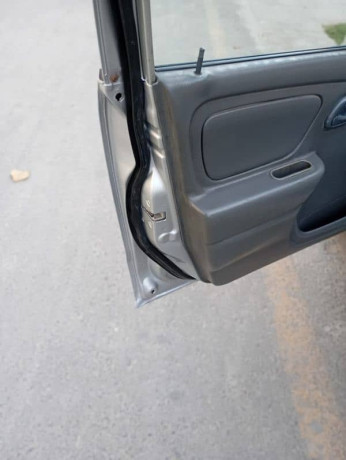 suzuki-alto-2006-big-4